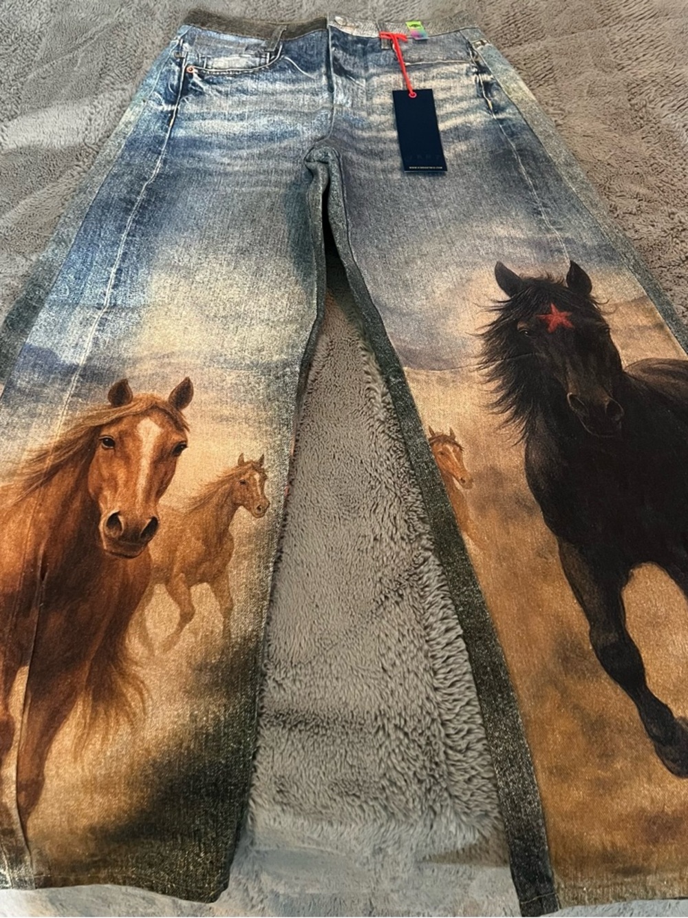 Vibrant Denim Jeans in Blue with Red Accent